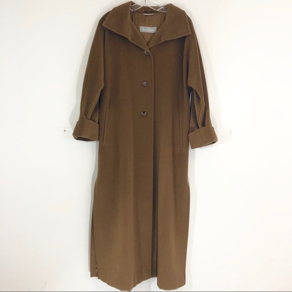 MaxMara Jackets & Blazers - MaxMara Virgin Wool Coat (H)